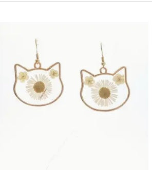 Cat Shaped Resin Flowers